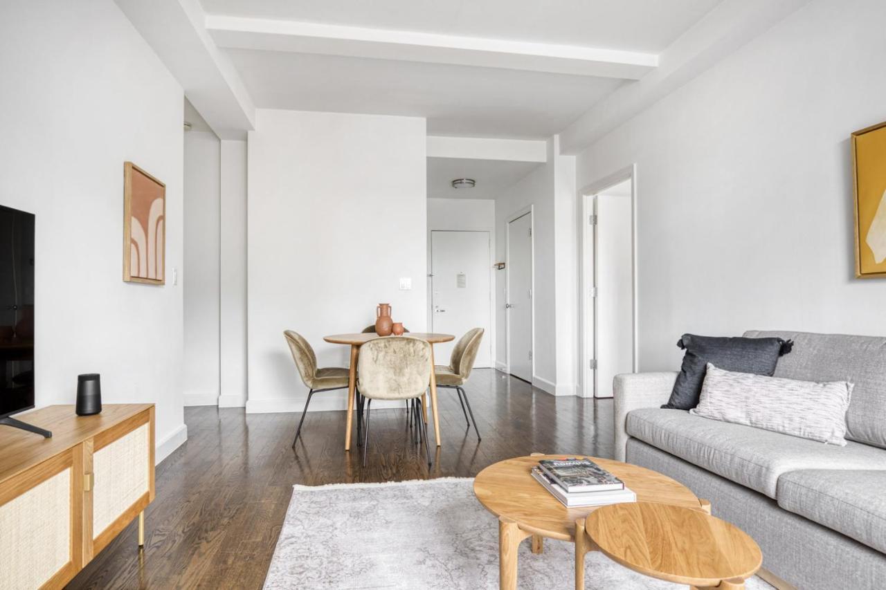 Uws 2br W Elevator Dm Gym Nr Central Park Nyc-662 Apartment *