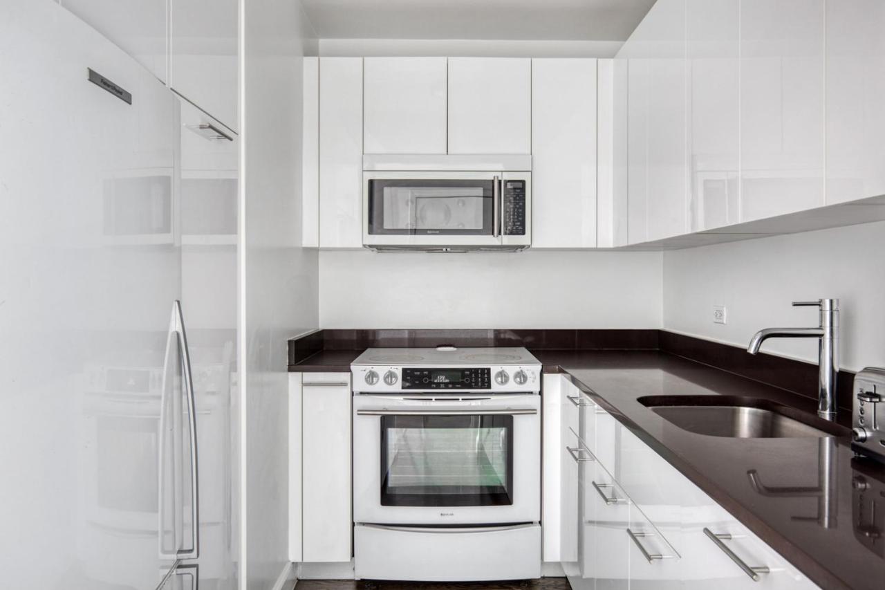 Uws 2br W Elevator Dm Gym Nr Central Park Nyc-662 *